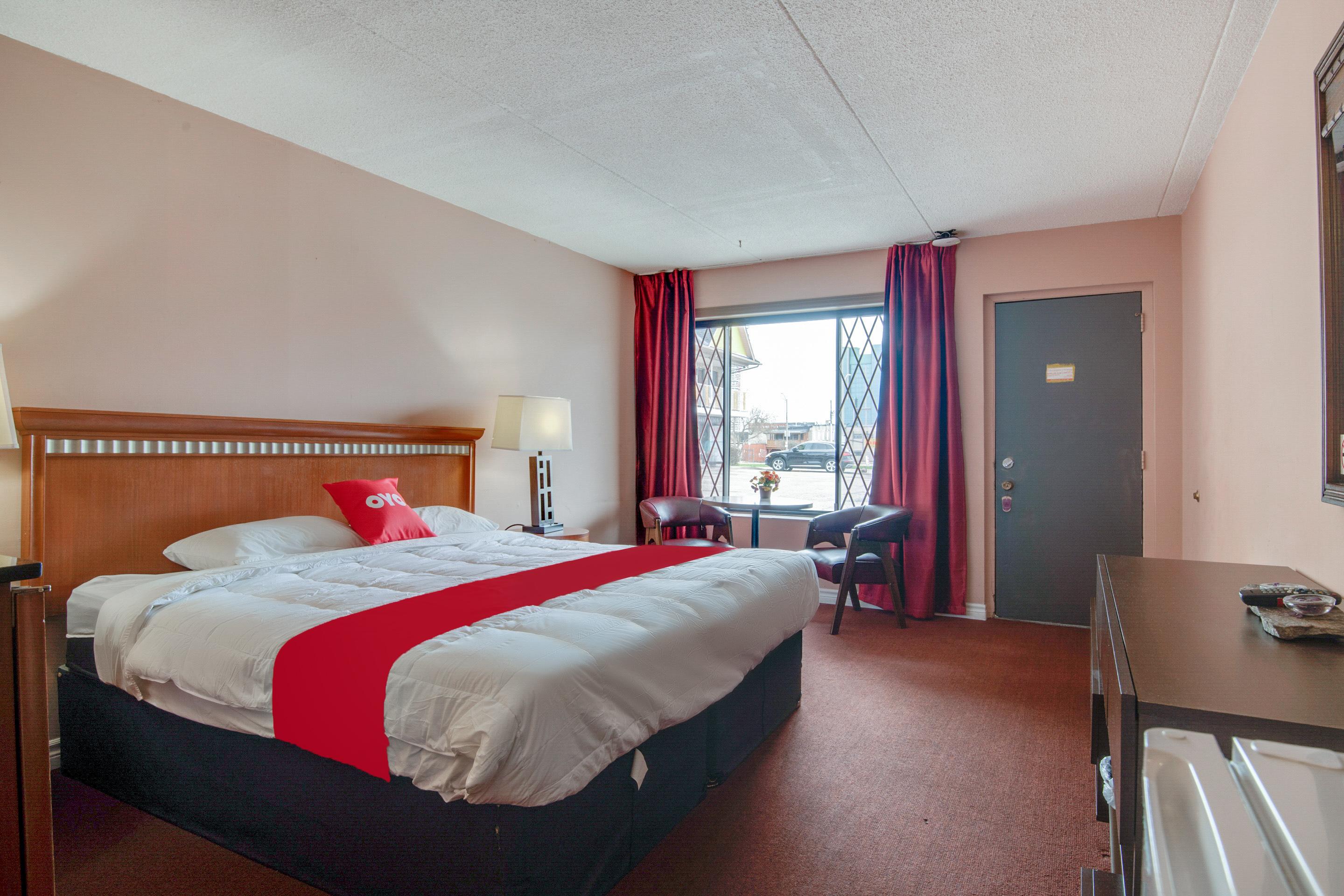 Falls Inn Near Casino Niagara By Oyo ภายนอก รูปภาพ