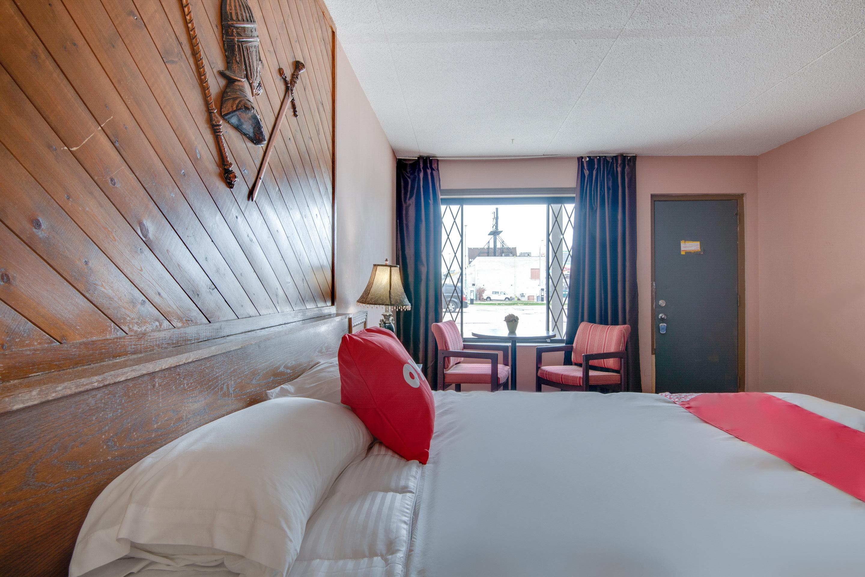 Falls Inn Near Casino Niagara By Oyo ภายนอก รูปภาพ